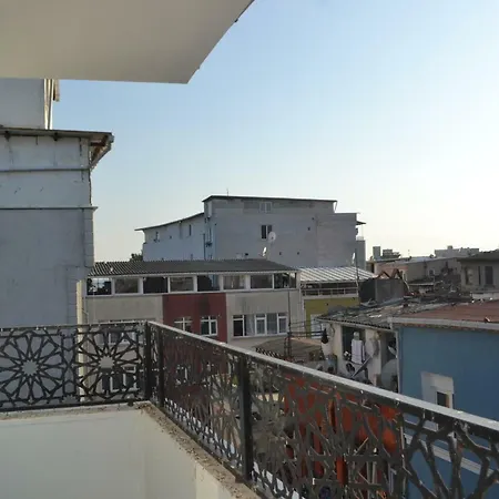 아파트호텔 La Casa 2*